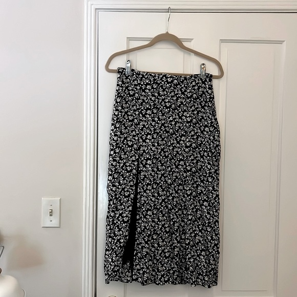 NWOT Maeve by Anthropologie Midi skirt - Picture 2 of 6